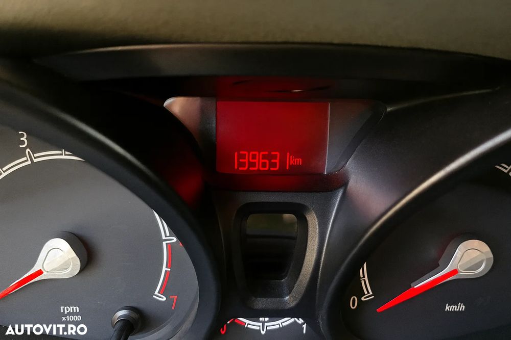 Ford Fiesta - 7