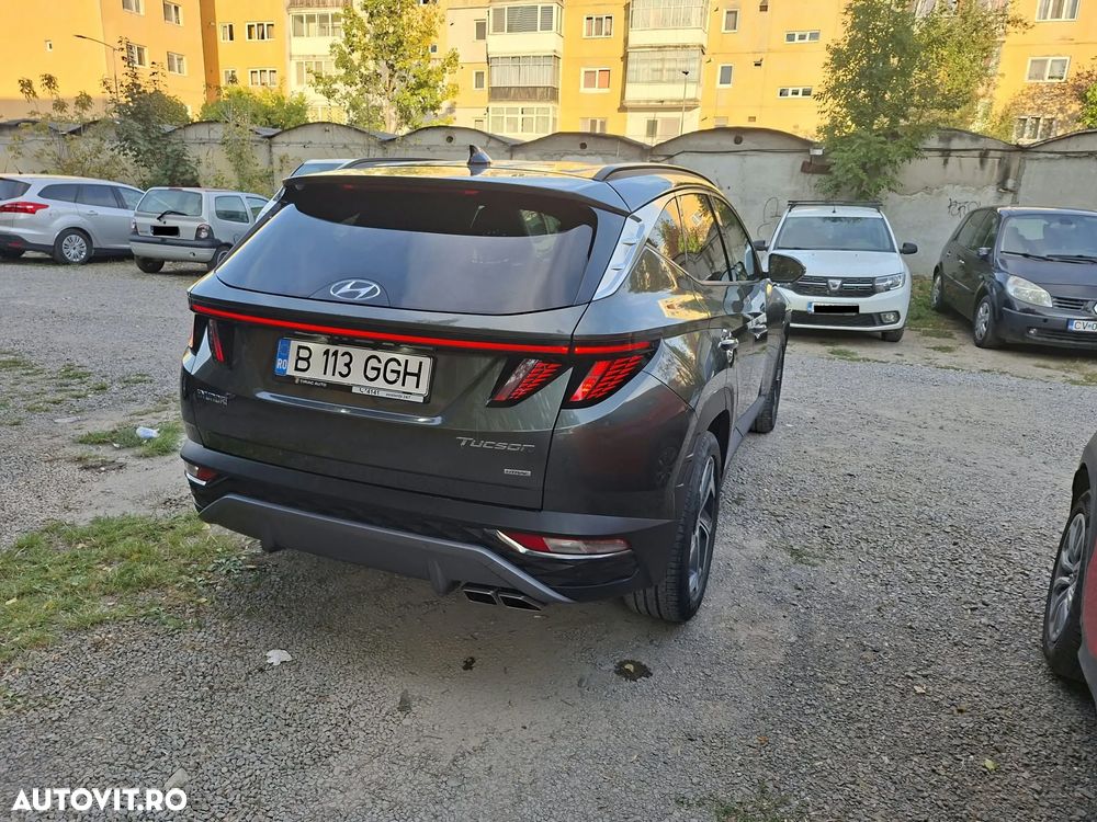 Hyundai Tucson - 8