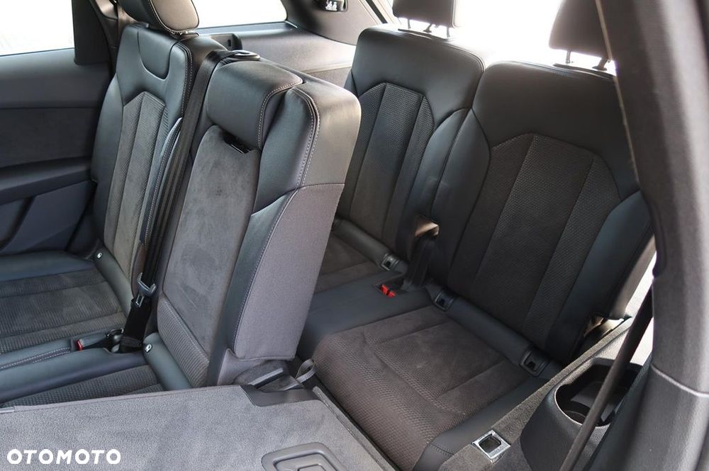 Audi SQ7 4.0 TDI Quattro Tiptronic - 36