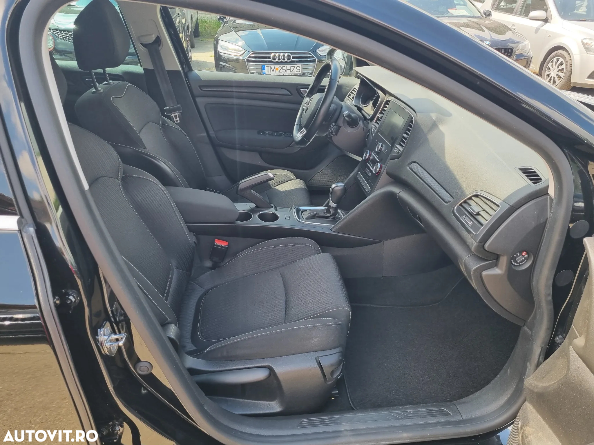 Renault Megane Grandtour ENERGY dCi 110 EDC BUSINESS - 19
