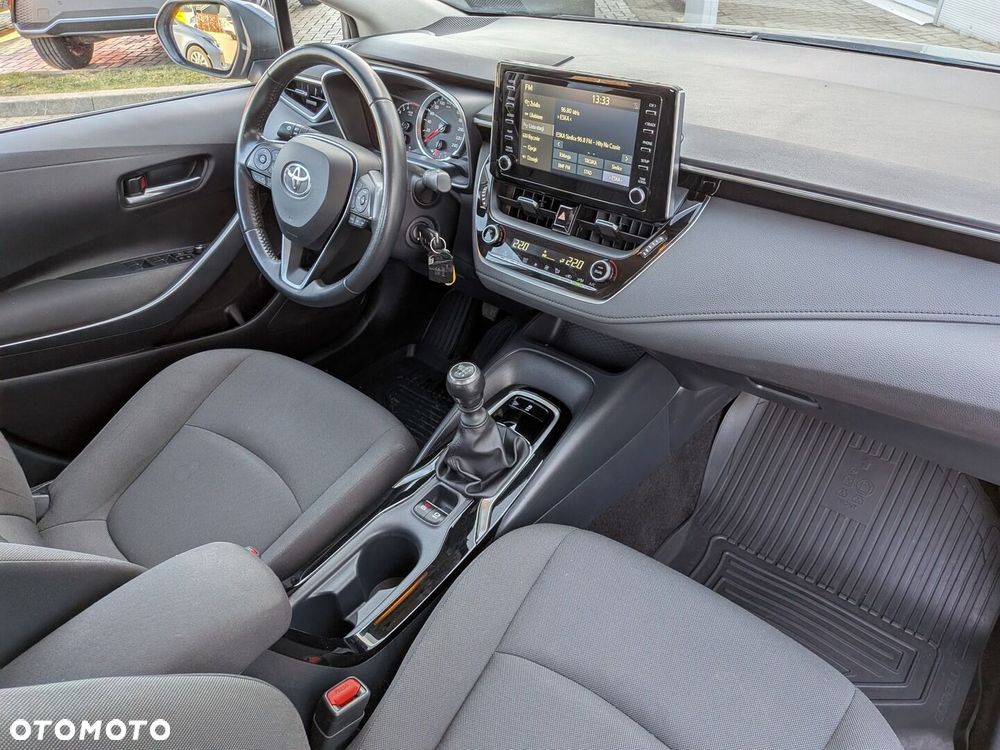 Toyota Corolla - 18