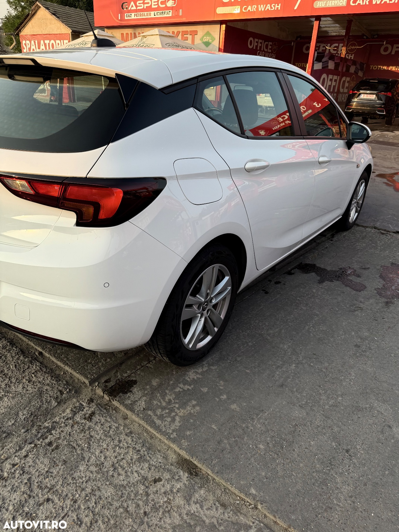 Opel Astra 1.5 D Start/Stop Business Edition - 7