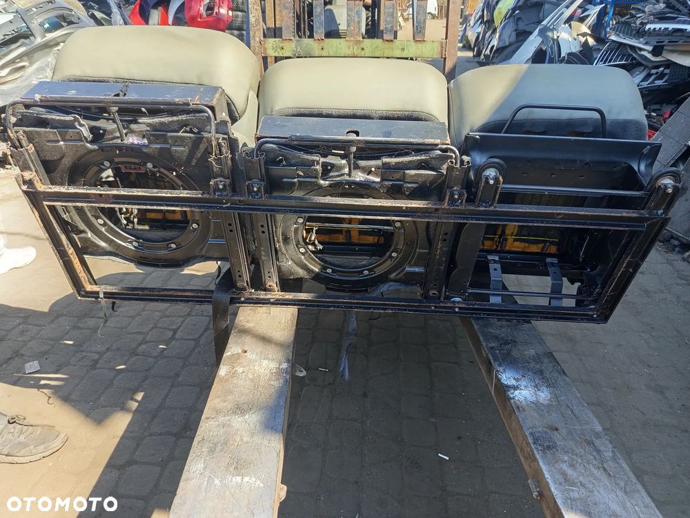 FOTELE KANAPA RENAULT TRAFIC VIVARO PRIMASTAR 01-14 OBROTOWE 3-OSOBOWA - 2