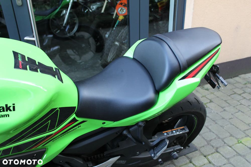 Kawasaki Ninja - 8
