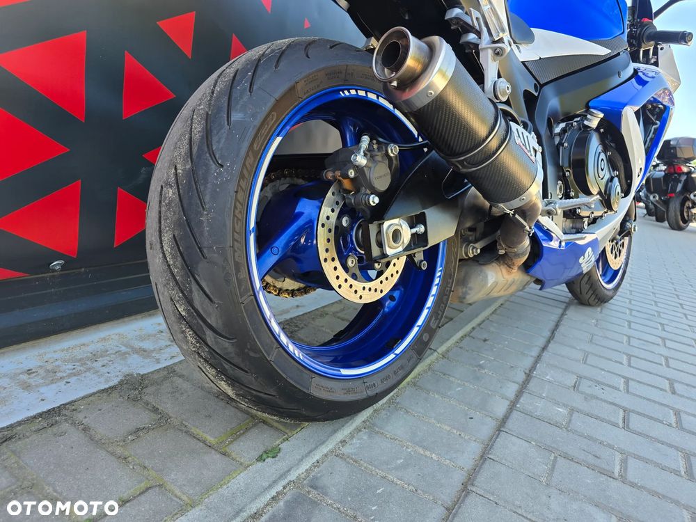 Suzuki GSX-R - 8