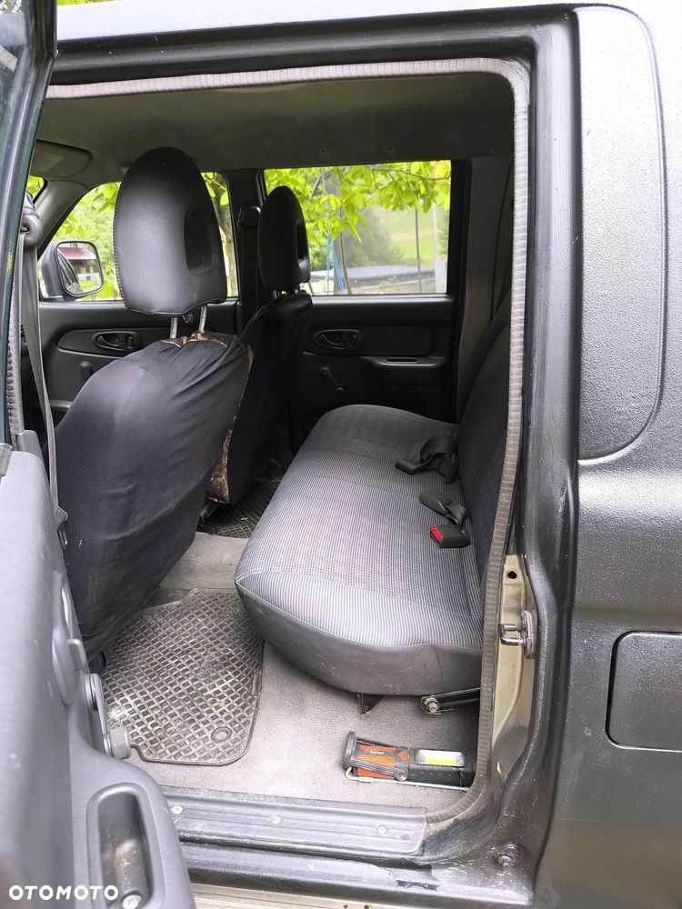 Mitsubishi L200 2.5 TD Intense - 8
