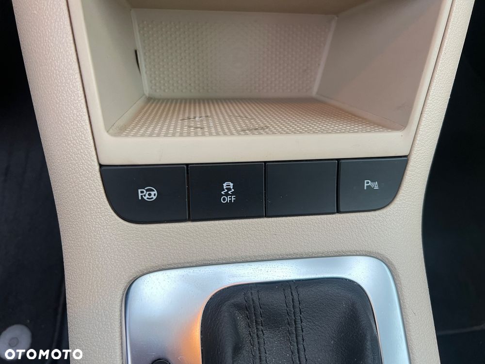 Volkswagen Golf Plus 1.4 TSI DSG Highline - 25