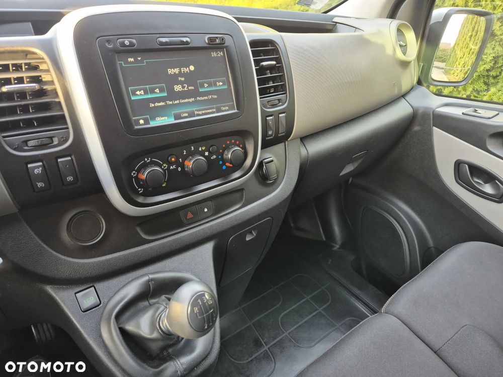 Renault Trafic - 8
