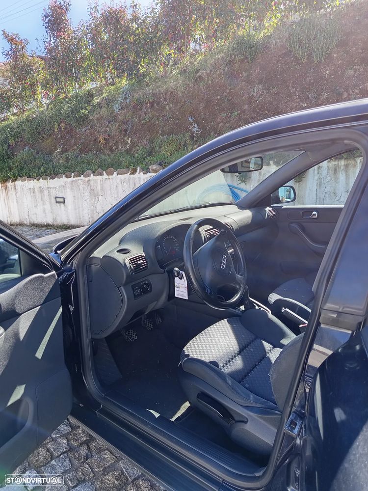 Audi A3 1.9 TDI Attraction - 3