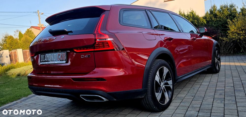 Volvo V60 Cross Country D4 AWD Geartronic Pro - 10
