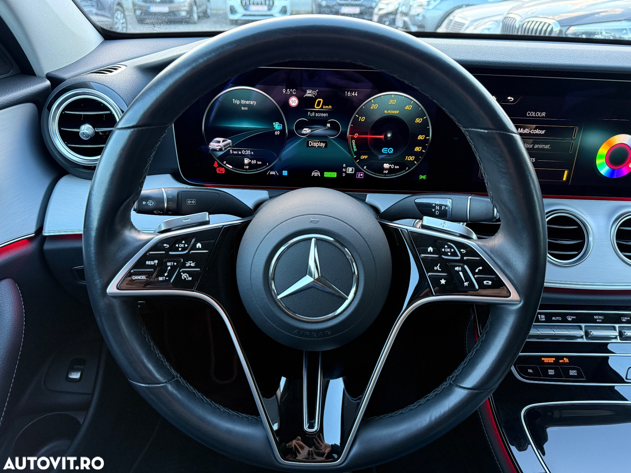 Mercedes-Benz E 300 de 4Matic 9G-TRONIC Night Edition - 24