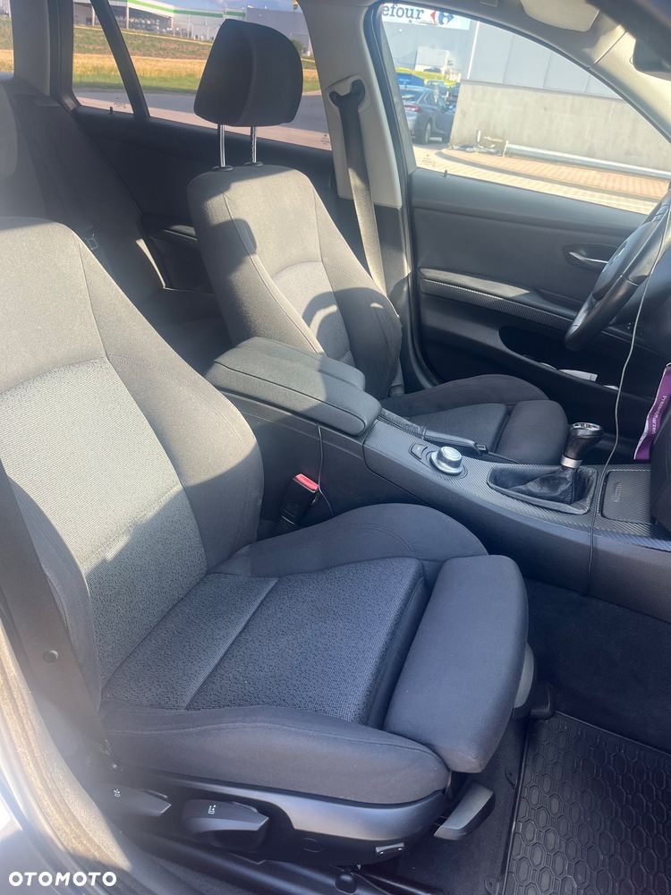 BMW Seria 3 320d - 15