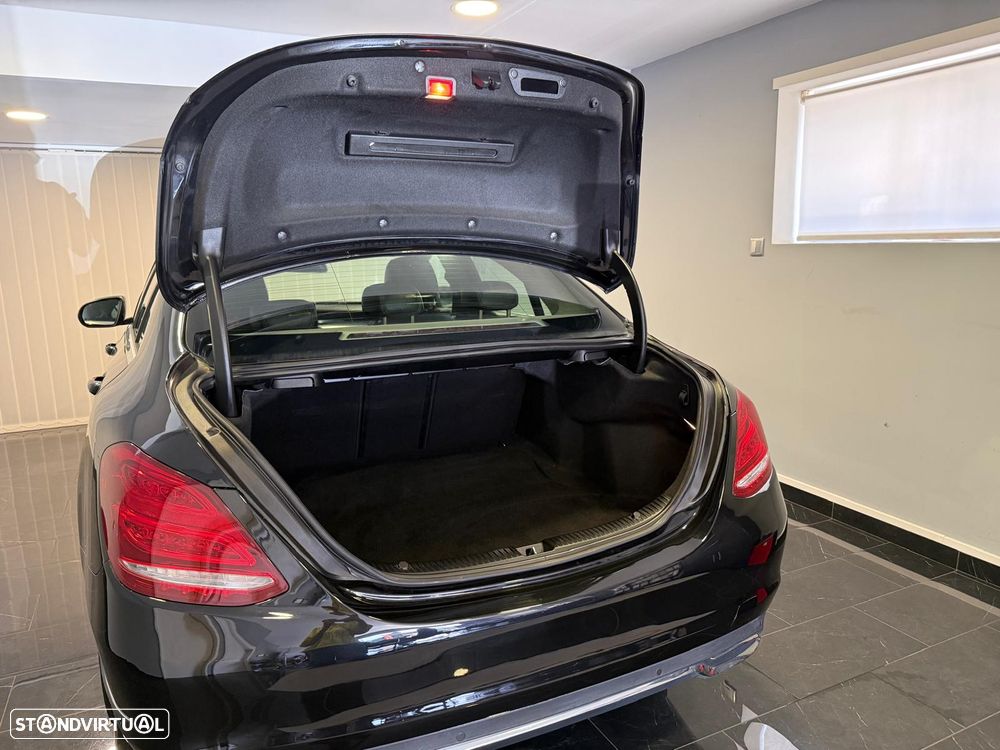 Mercedes-Benz C 200 BlueTEC AMG Line Aut. - 23