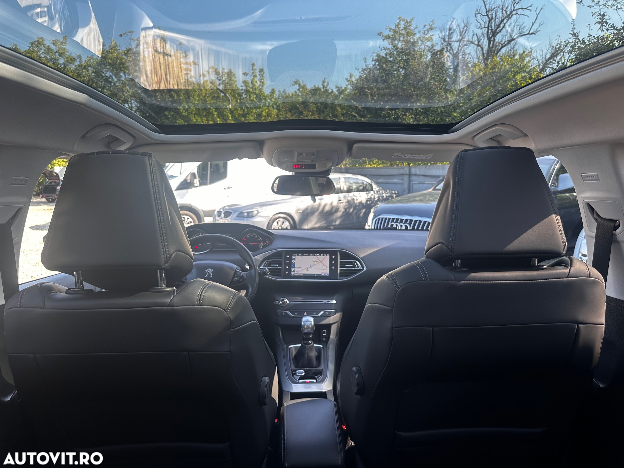 Peugeot 308 - 25