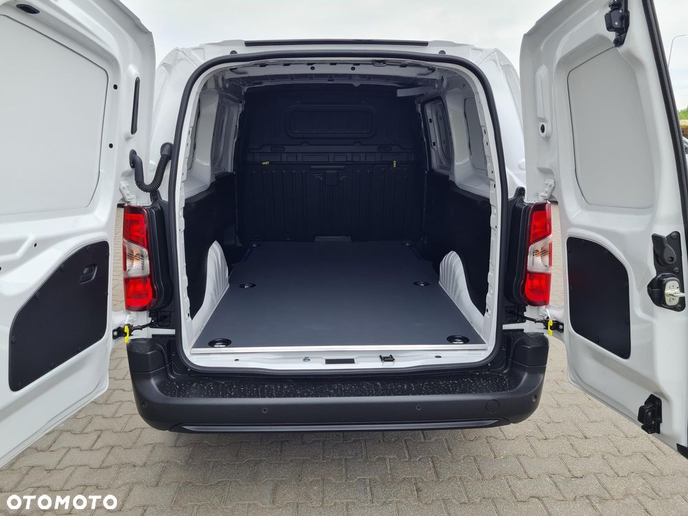 Toyota Proace City - 4