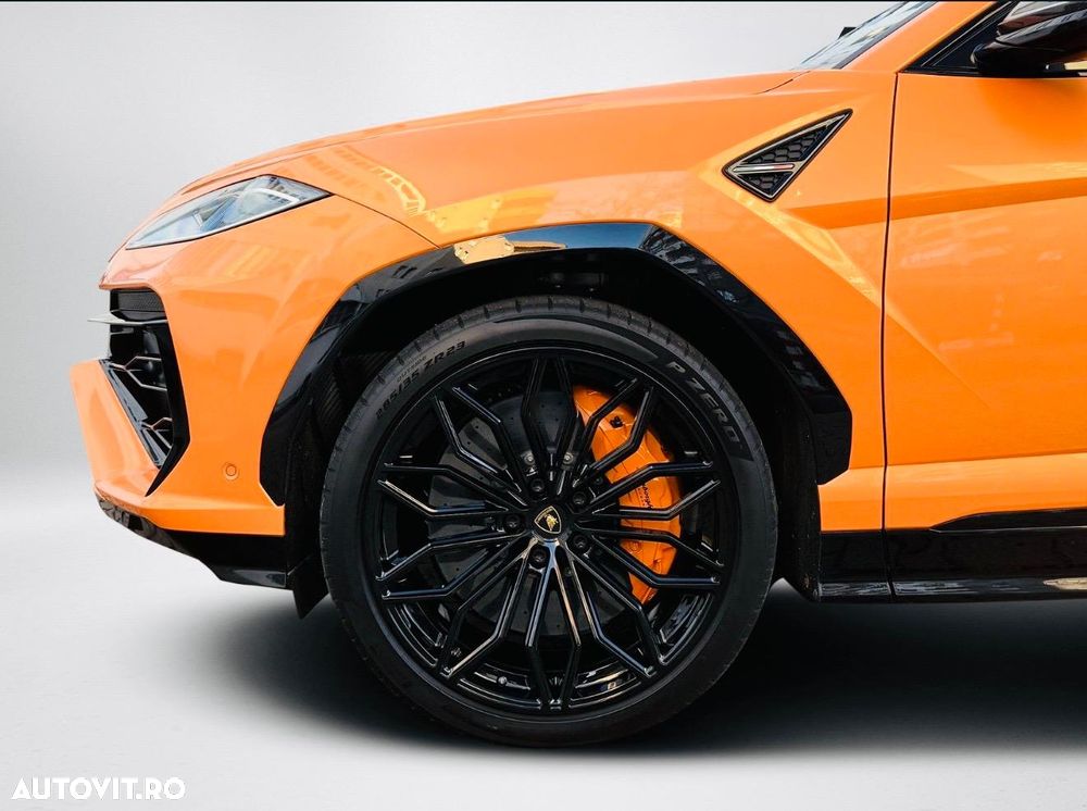 Lamborghini URUS - 23
