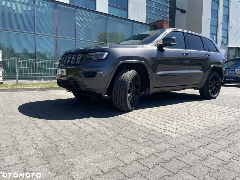 Jeep Grand Cherokee - 4