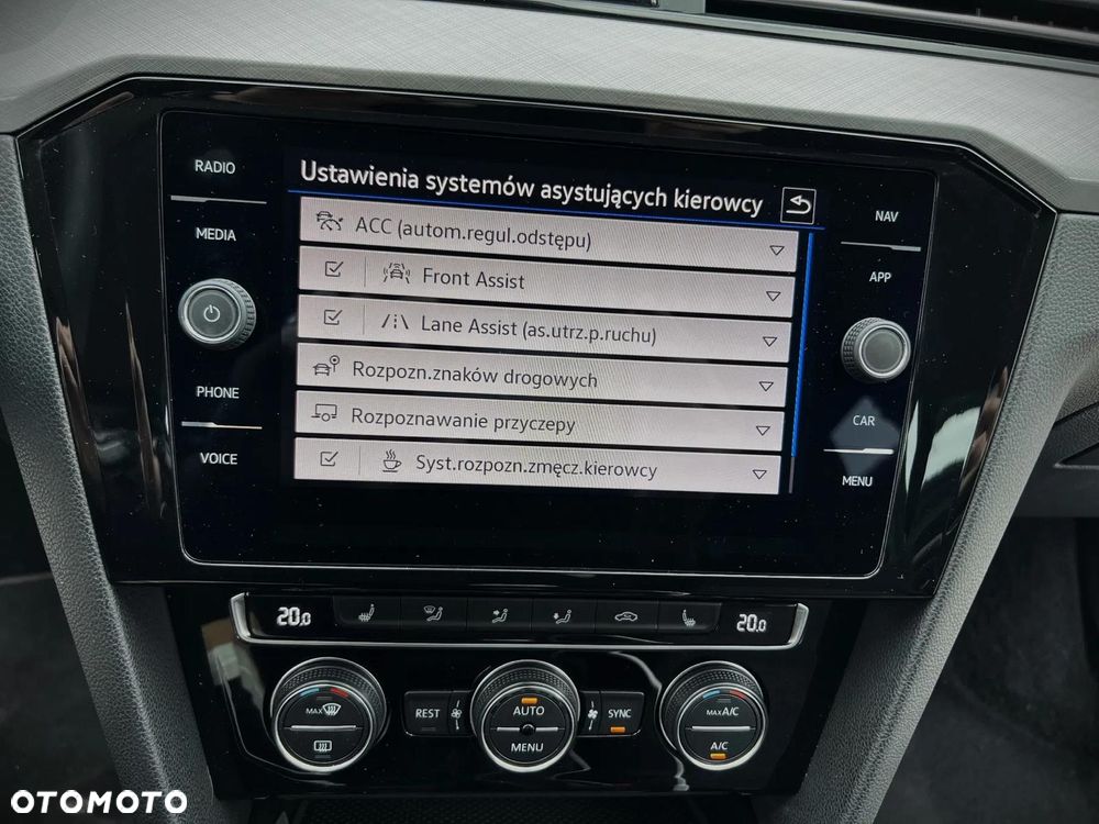 Volkswagen Passat 1.5 TSI EVO Business DSG - 31