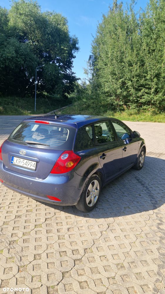 Kia Ceed 1.6 Comfort - 17