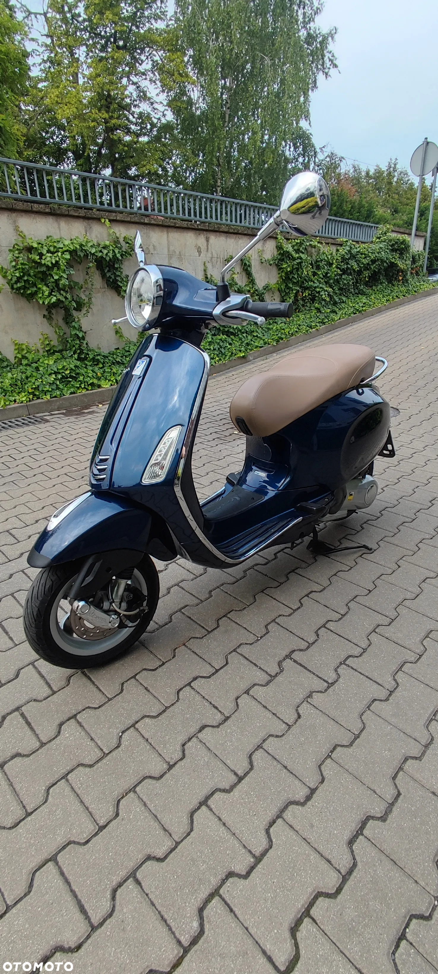 Vespa Primavera - 4