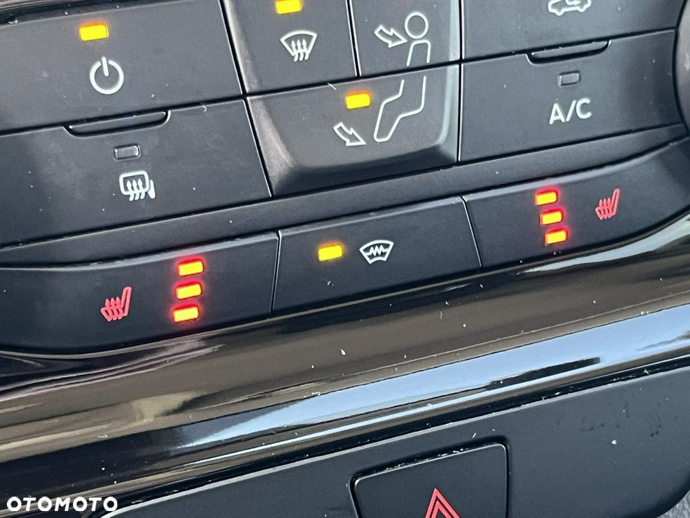 Ford Transit Custom - 28