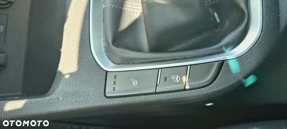 Hyundai i30 1.5 DPI Smart - 16