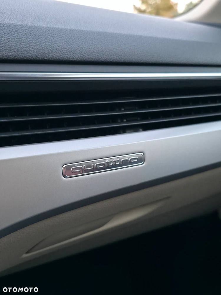 Audi A4 Avant 40 TDI quattro S tronic - 19