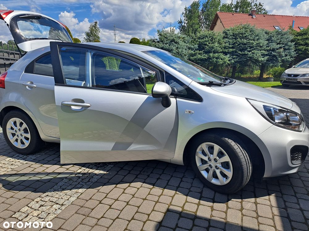 Kia Rio 1.4 Platinum Edition - 32
