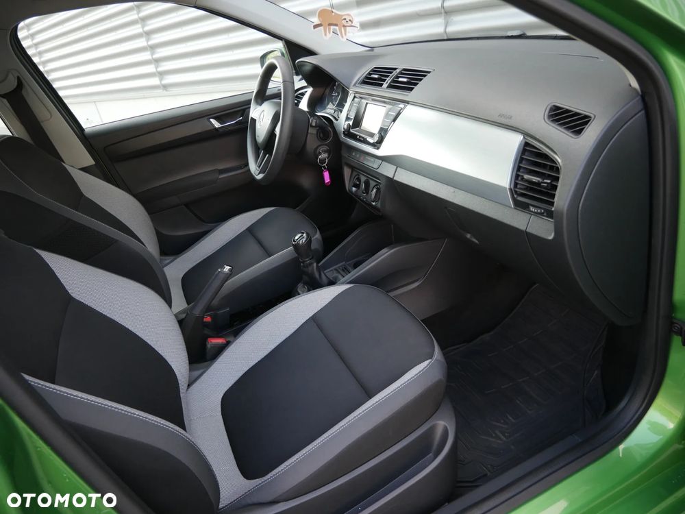 Skoda Fabia - 8
