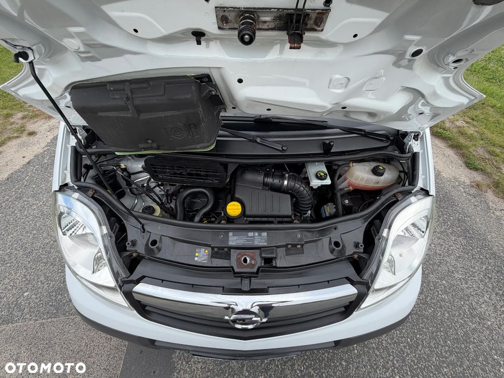 Opel Vivaro * 2.0 / 115KM * L2H1 / Long * Brygadówka / DOKA * 6 Osób * - 22