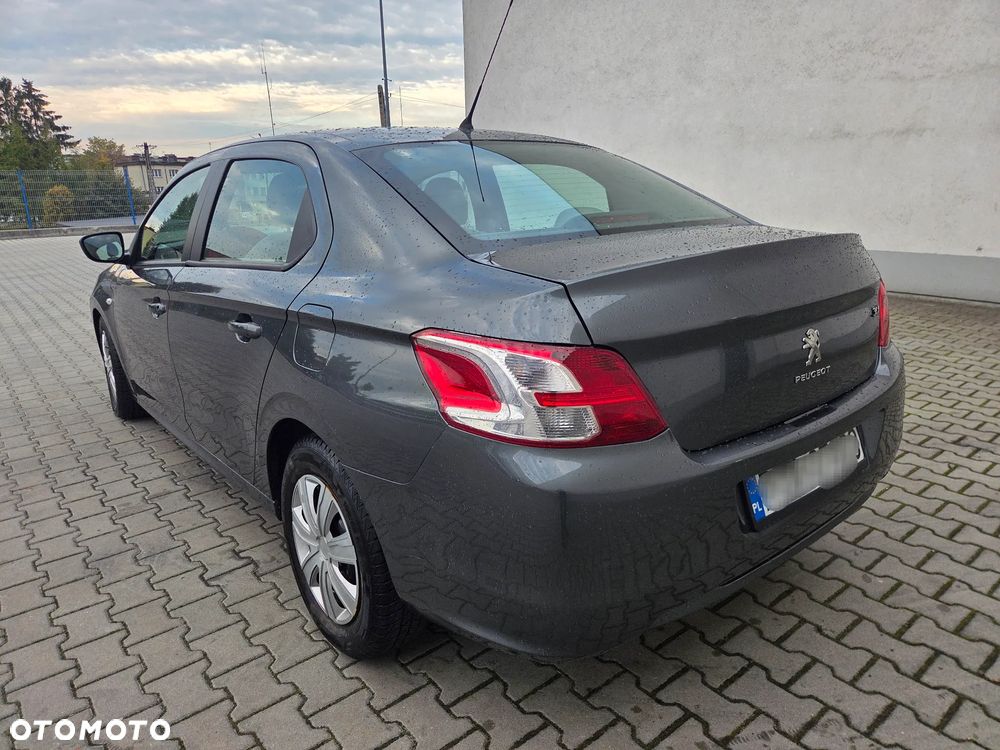 Peugeot 301 - 4
