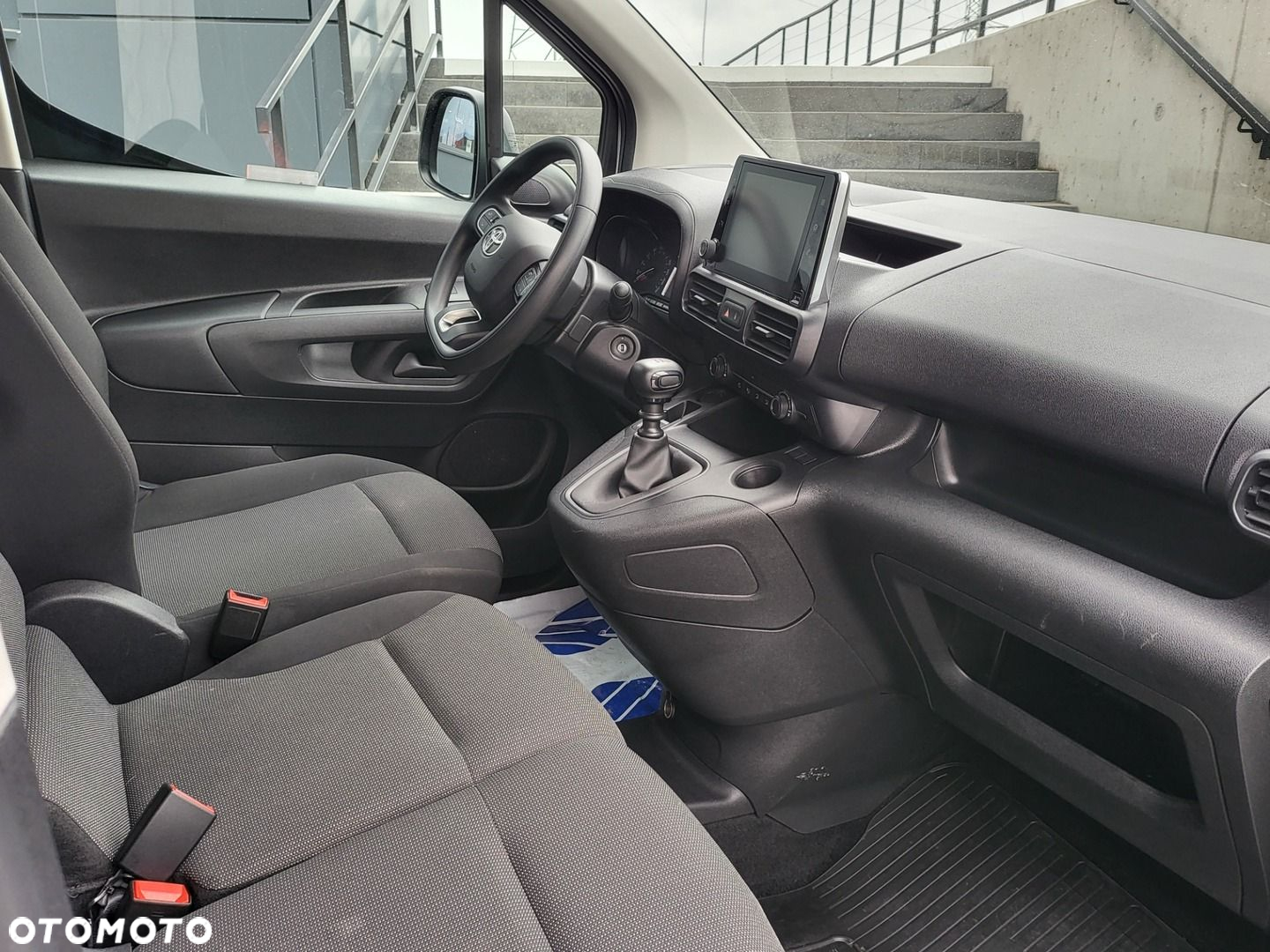 Toyota PROACE CITY - 13