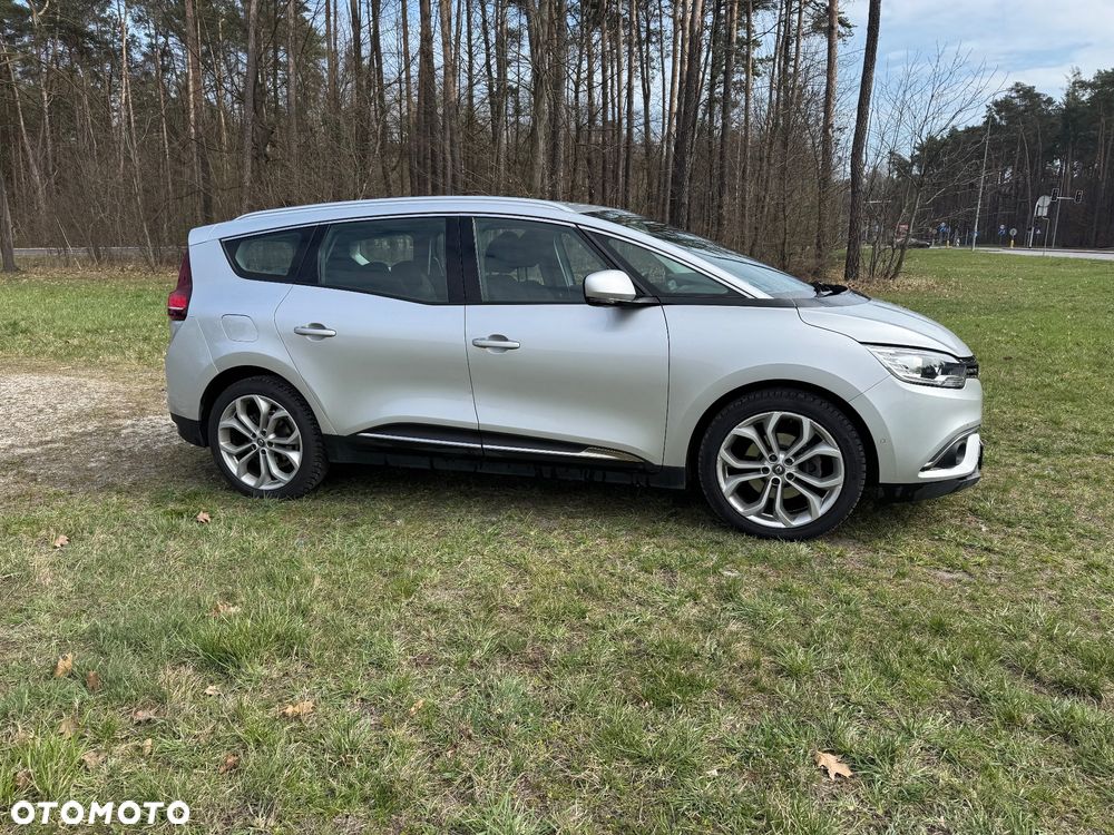 Renault Grand Scenic - 5