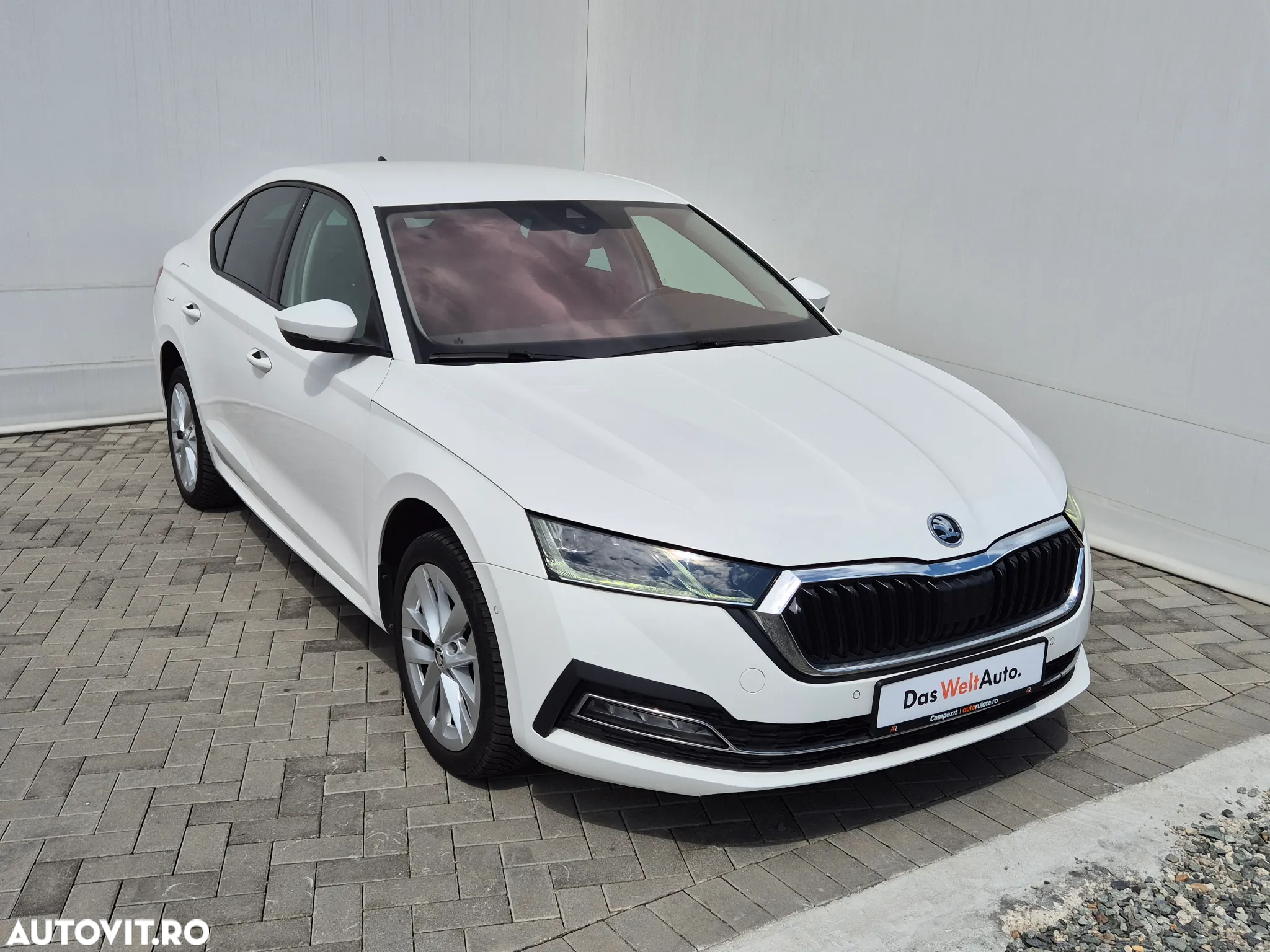 Skoda Octavia 2.0 TDI DSG Style - 7