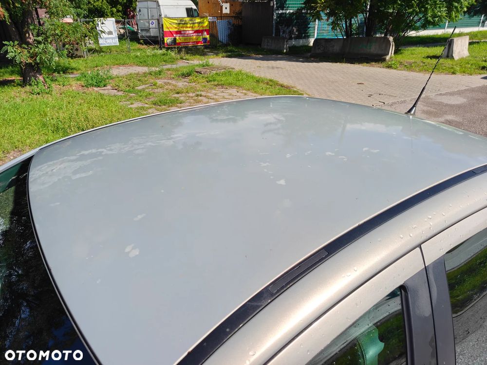 Opel Astra 1.6 Essentia - 25