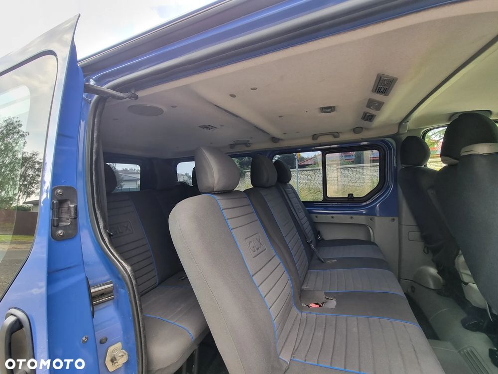 Renault Trafic - 15