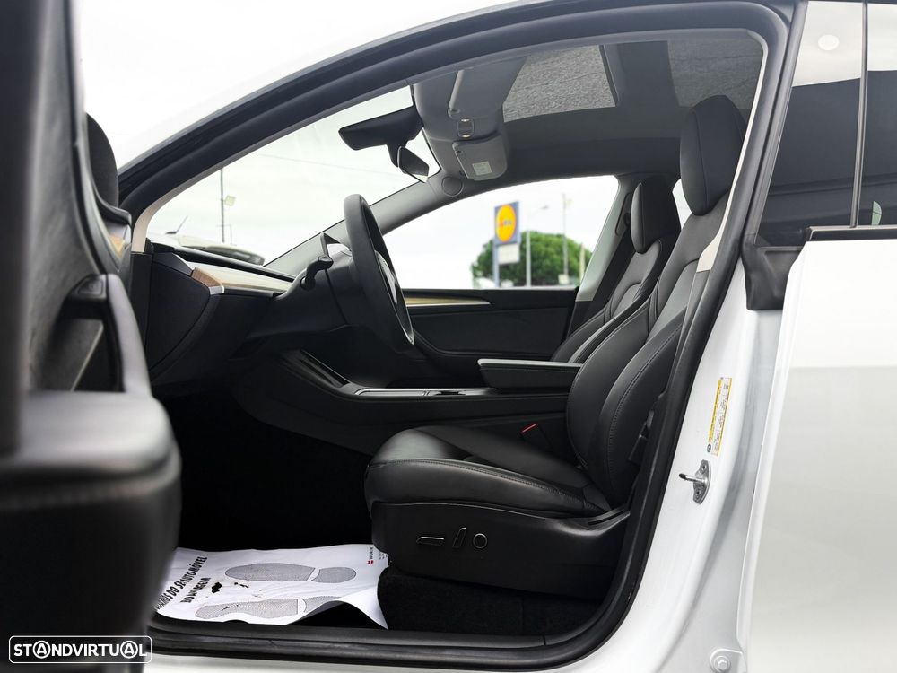 Tesla Model Y Tração Traseira - 8