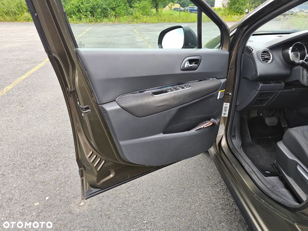 Peugeot 3008 - 27