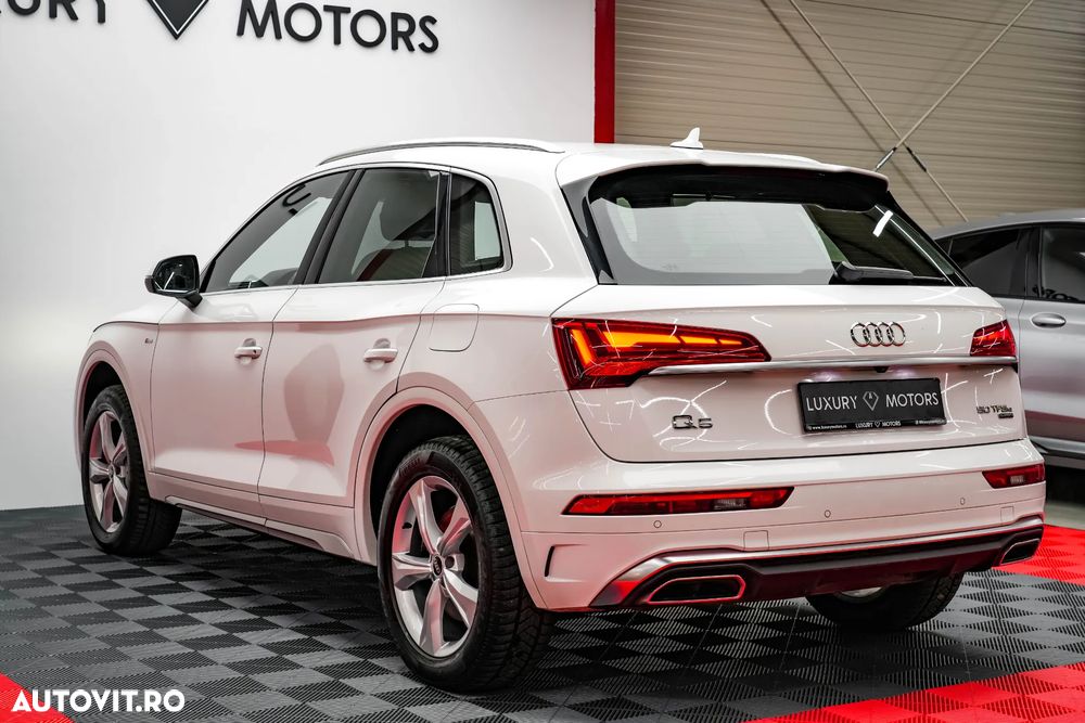 Audi Q5 50 TFSIe quattro S tronic S line - 24