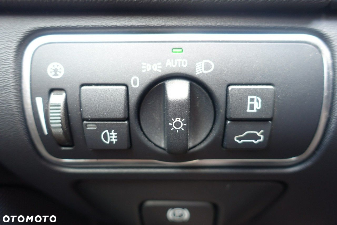 Volvo S60 - 28