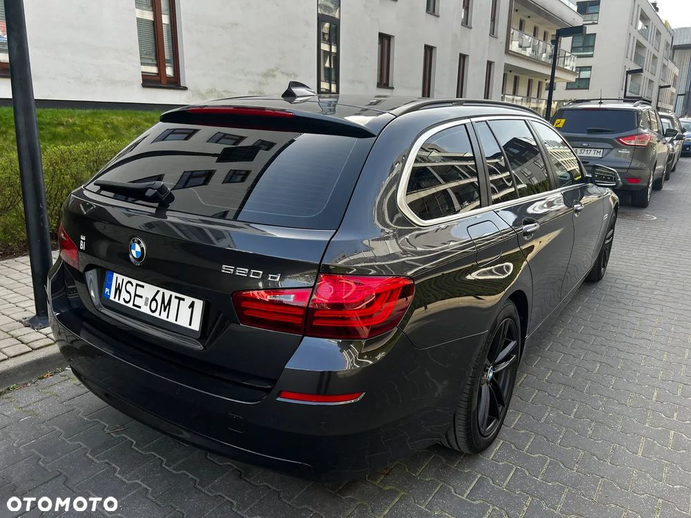 BMW Seria 5 520d Luxury Line - 21