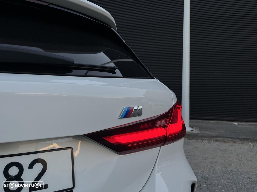 BMW 116 d Pack Desportivo M Auto - 23