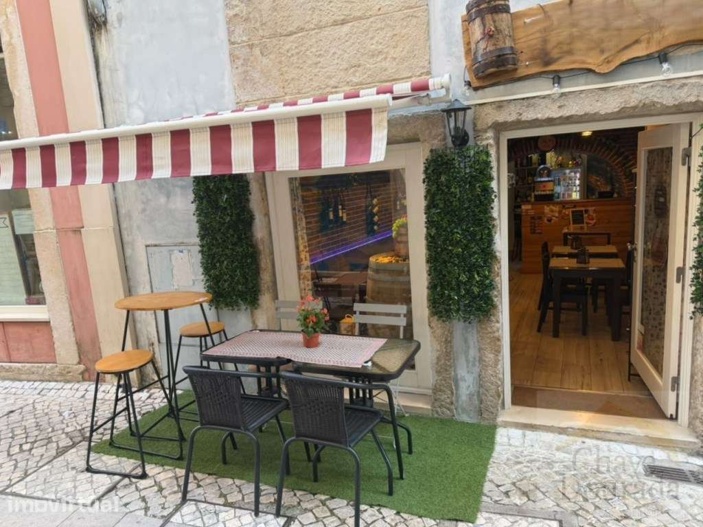 Trespasse de restaurante junto à Câmara Municipal de Coimbra - Grande imagem: 3/10
