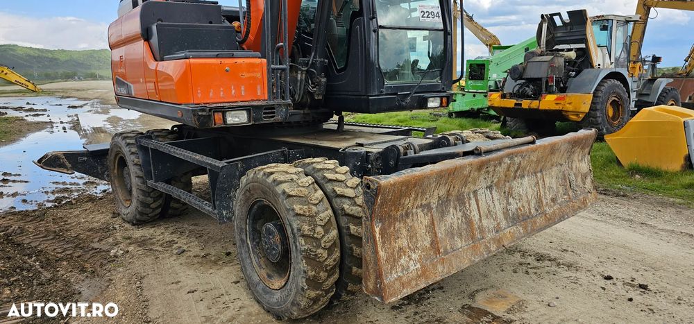 Doosan DX 160 W Excavator pe roți - 7