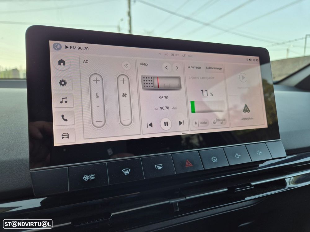 MG MG4 64 kWh Comfort - 28
