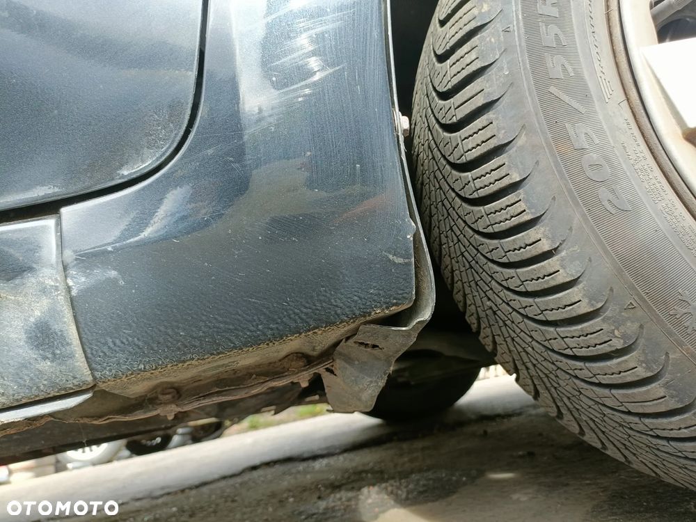 TOYOTA AURIS I 06-09 2007 r. 5D HB 209 błotnik prawy przód PP * - 3