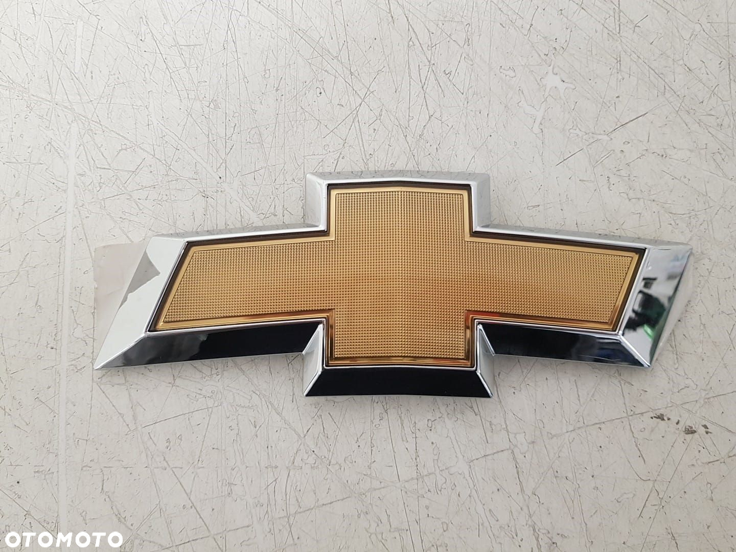 NOWY ORYGINALNY EMBLEMAT LOGO PRZÓD CHEVROLET SPARK II 2 M300 95159649 - 2