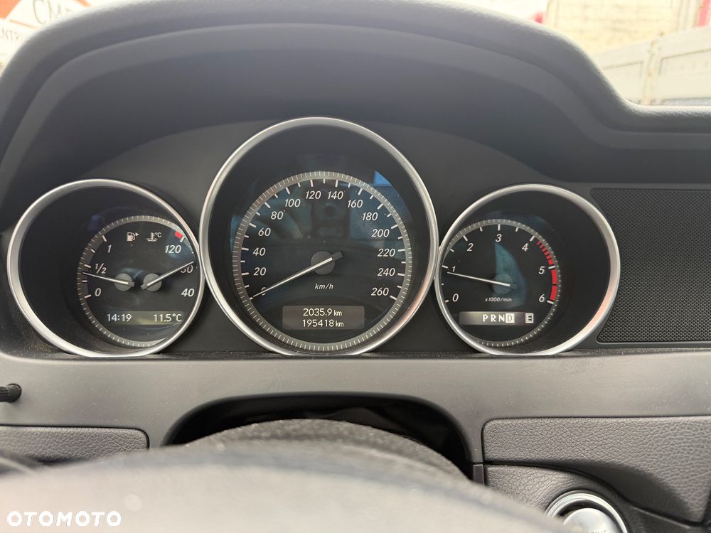 Mercedes-Benz Klasa C 220 (BlueTEC) d BlueEFFICIENCY Edition 7G-TRONIC Avantgarde - 12