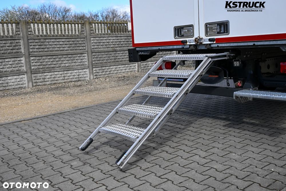 Mercedes-Benz Atego 818 L Kontener 7,25 - 14