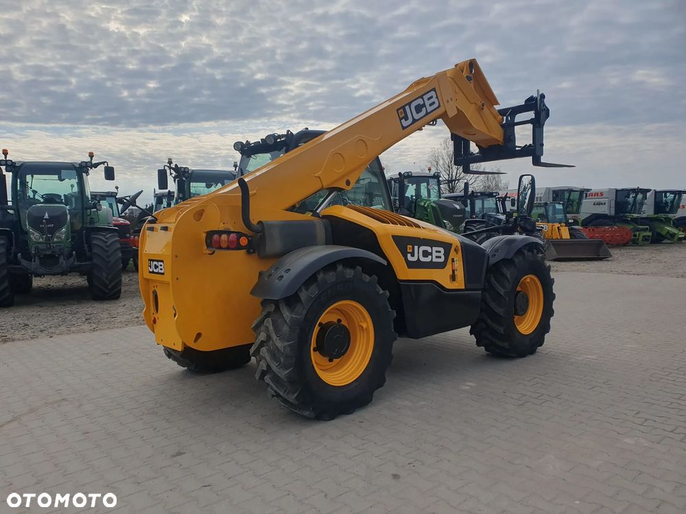 JCB 536 - 70 AGRI SUPER - 4